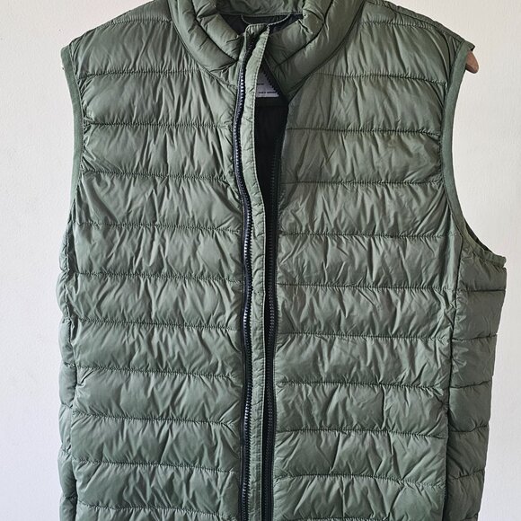 Old Navy Vest - Picture 1 of 2